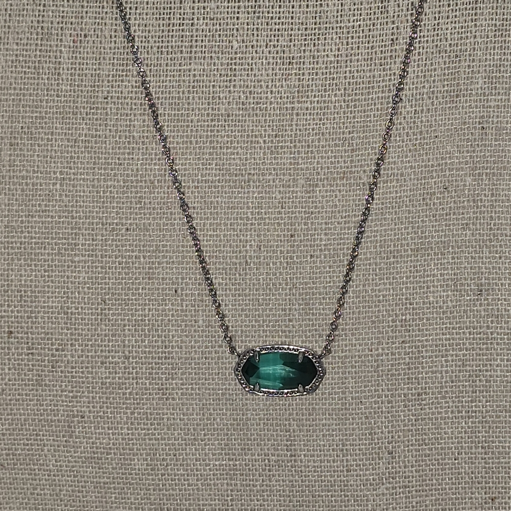 Kendra Scott Elisa Emerald Green ? Elegant‎ Silver Gemstone Necklace